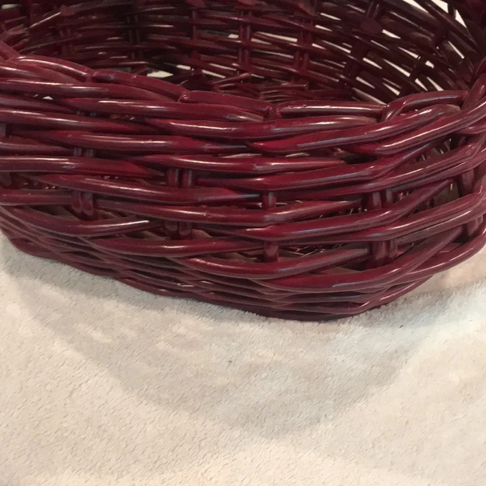 Basket Burgundy with Handle